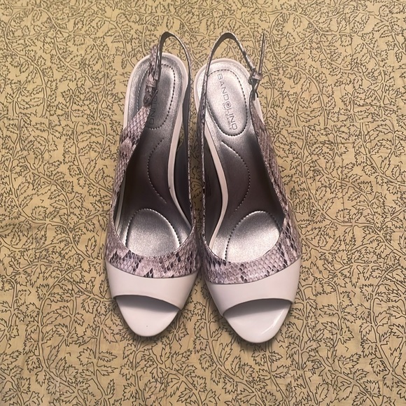 barely there Shoes - NIB BANDALINO Black Gray and Cream Snakeskin Patterned Shoes
